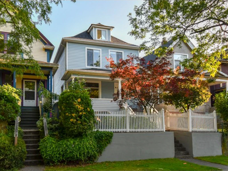 842 Keefer Street, Vancouver BC V6A 1Y7