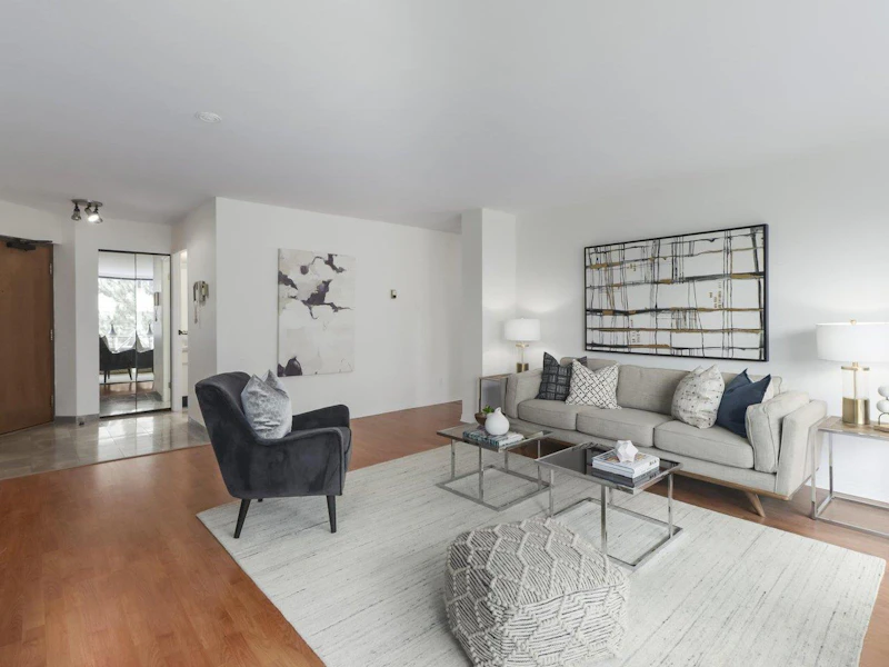504 - 2108 W 38th Avenue, Vancouver BC V6M 1R9