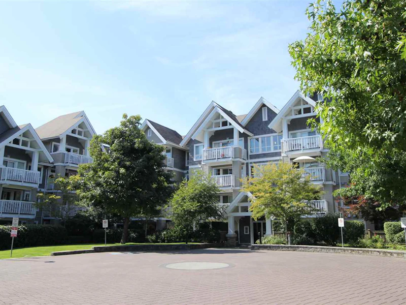 209 - 20750 Duncan Way, Langley BC V3A 9J6