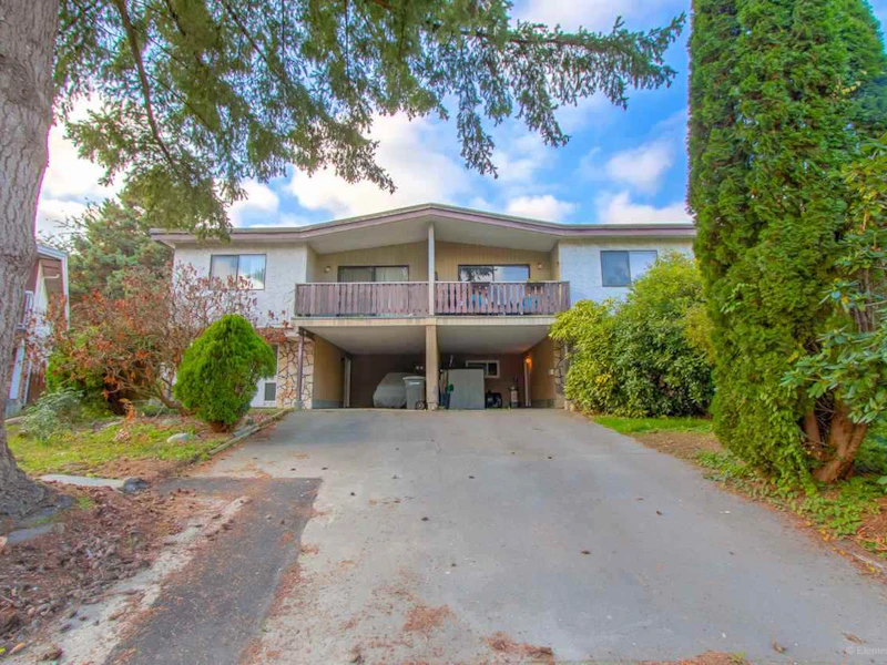 5607 Donovan Avenue, Burnaby BC V5E 2N4