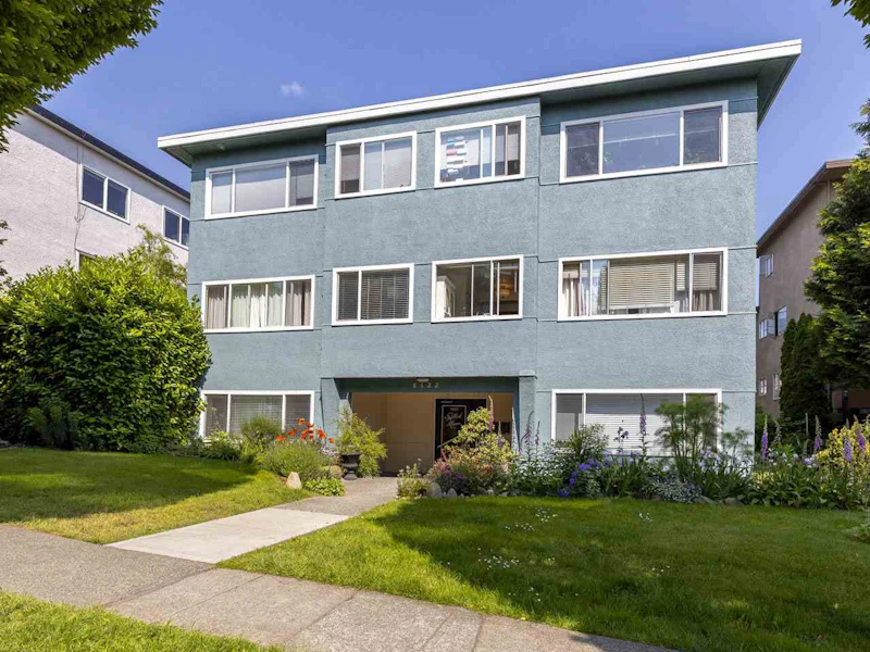 112 - 8622 Selkirk Street, Vancouver BC V6P 4J3