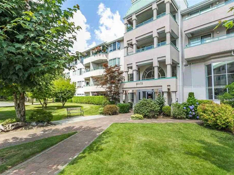 343 - 33173 Old Yale Road, Abbotsford BC V2S 2J4