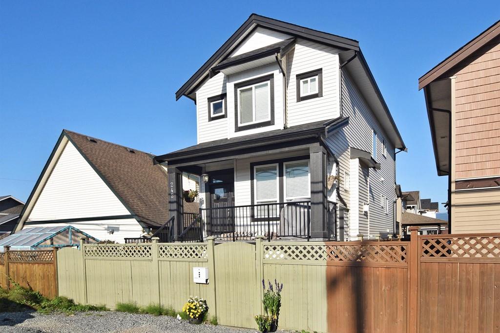242 Sumas Way  