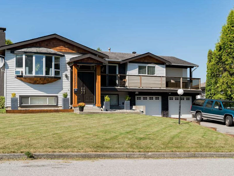 12375 Gray Street, Maple Ridge BC V2X 5V1