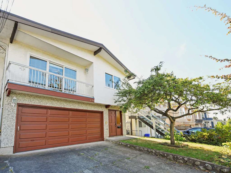 4758 Killarney Street, Vancouver BC V5R 3V5
