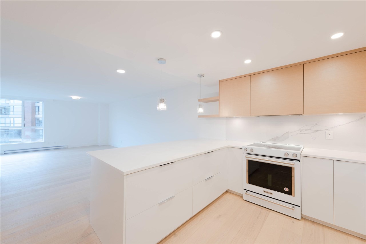 606-1450 Pennyfarthing Dr  