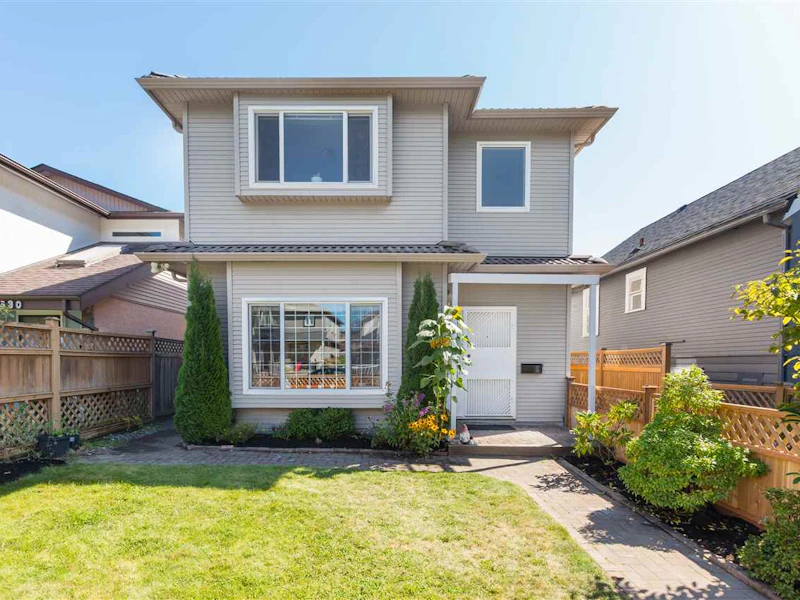 8550 Cartier Street, Vancouver BC V6P 4T8