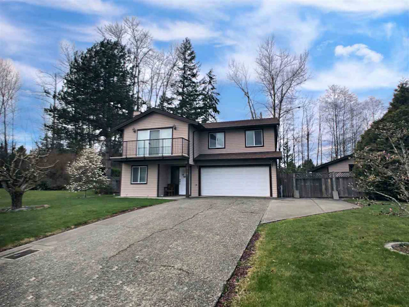 19147 58th Avenue, Surrey BC V3S 7M8