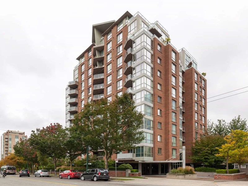401 - 1575 W 10th Avenue, Vancouver BC V6J 5L1