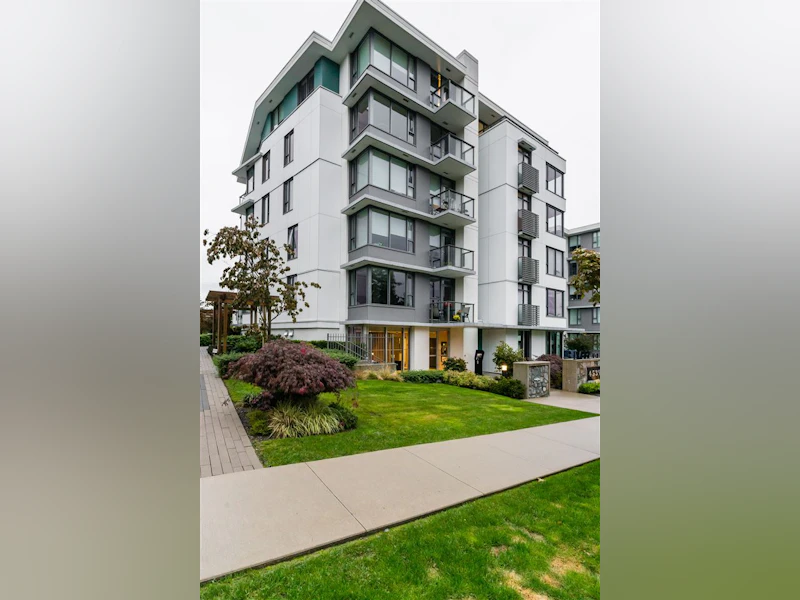 603 - 4539 Cambie Street, Vancouver BC V5Z 2Y9