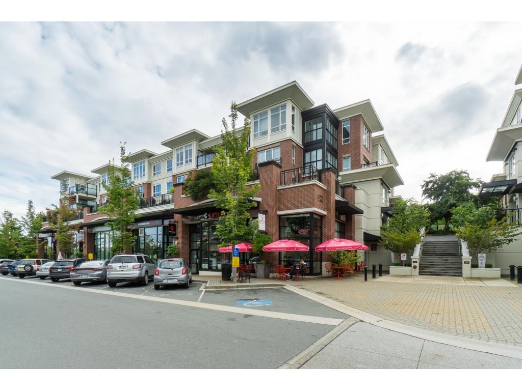 403 2950 KING GEORGE Blvd  