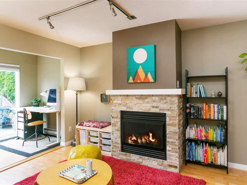101 - 507 E 6th Avenue, Vancouver BC V5T 1K9