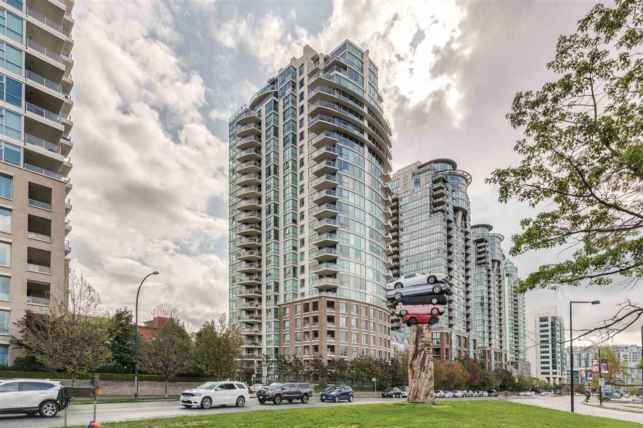 1602-120 Milross Ave  