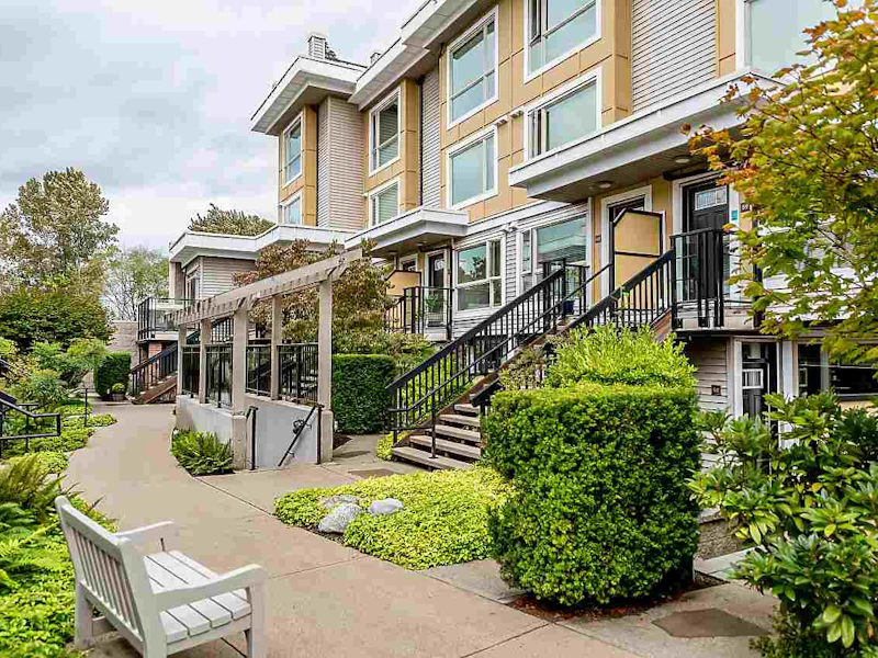 62 - 728 W 14th Street, North Vancouver BC V7M 0A8