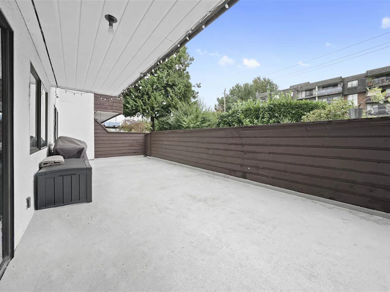 102 - 341 W 3rd Street, North Vancouver BC V7M 1G3