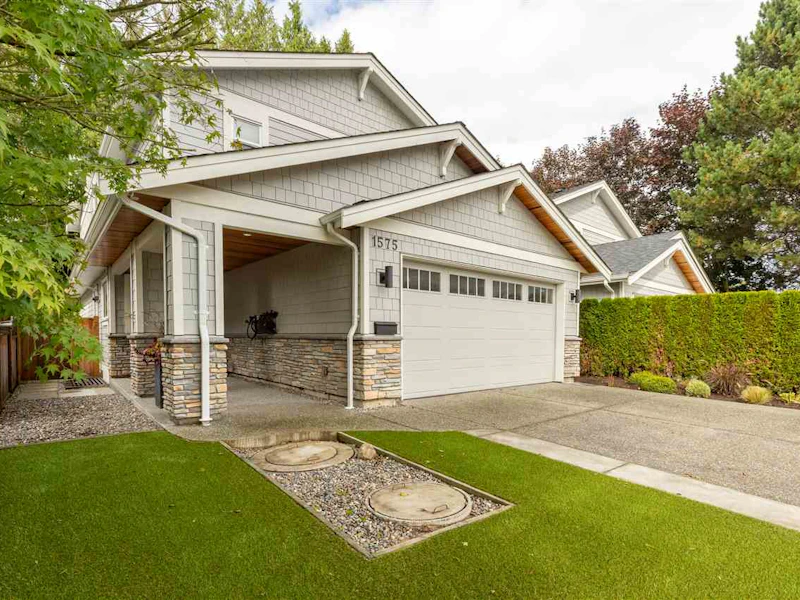 1575 Nichol Road, Surrey BC V4B 3K2