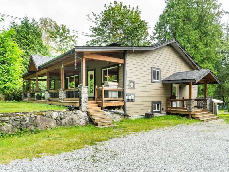 12088 Carr Street, Mission BC V4S 1B8
