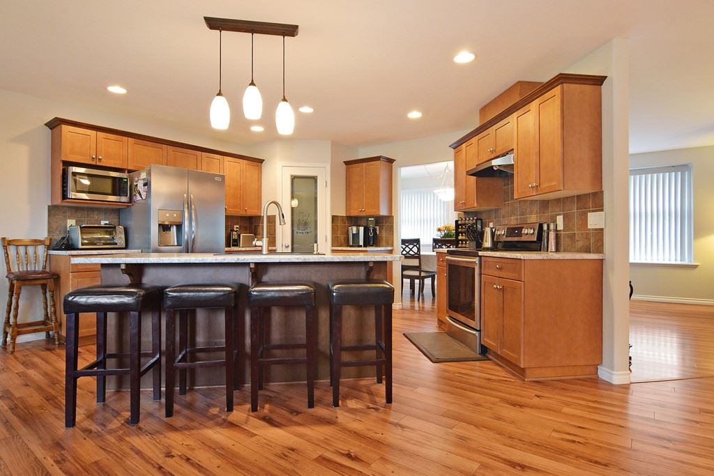 35579 Tweedsmuir Dr  