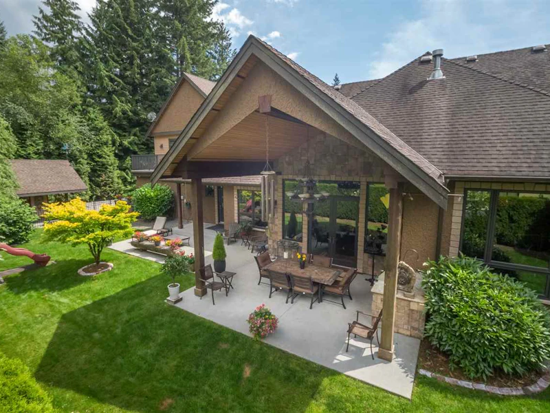189 Strong Road, Port Moody BC V3H 5E9