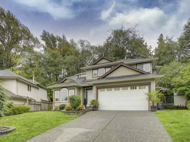 17820 100a Avenue, Surrey BC V4N 5C8