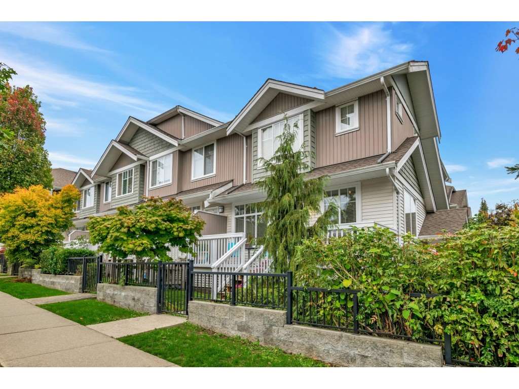 31-19480 66 Ave  