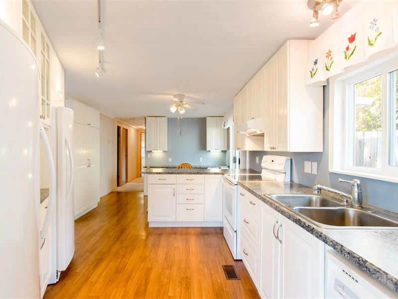 743 Cascade Crescent, Gibsons BC