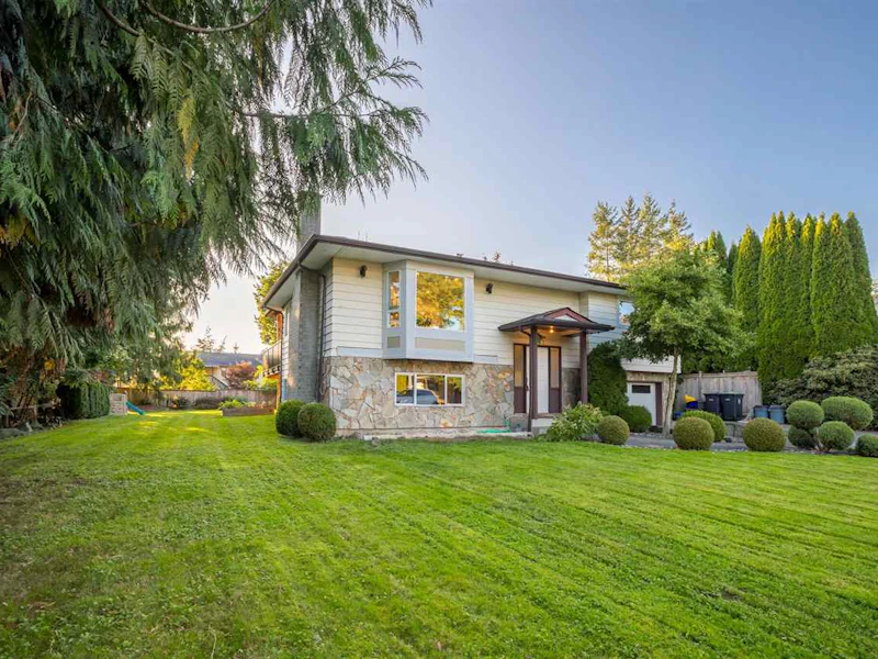 3267 275a Street, Langley BC V4W 3J4