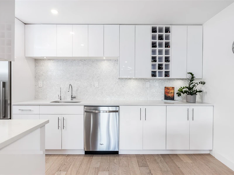 304 - 2935 Spruce Street, Vancouver BC V6H 3N6