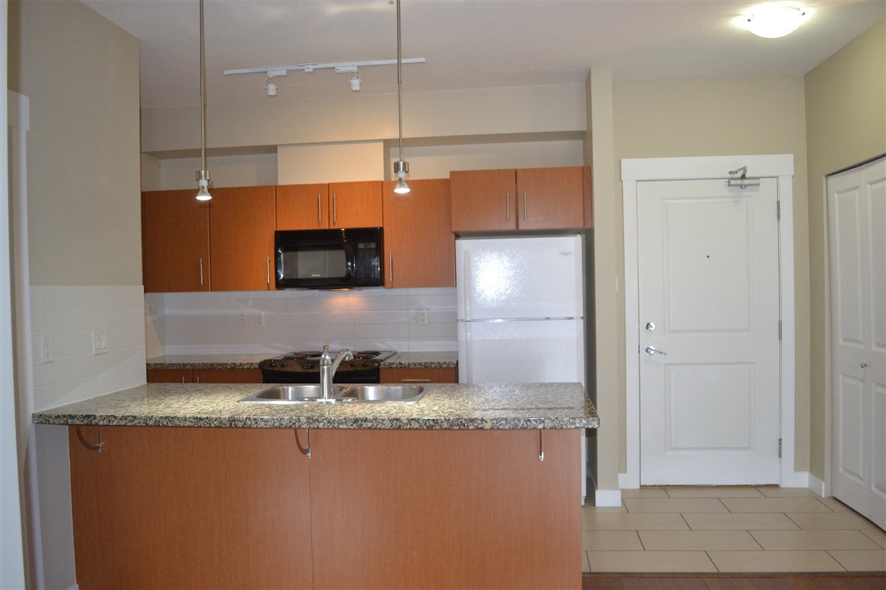 303-33546 Holland Ave  