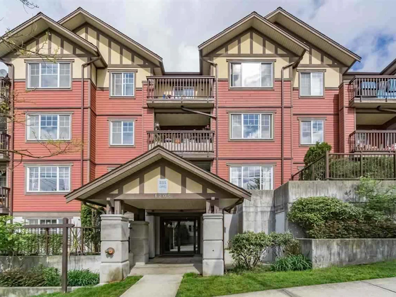 104 - 1205 Fifth Avenue, New Westminster BC V3M 1Y9