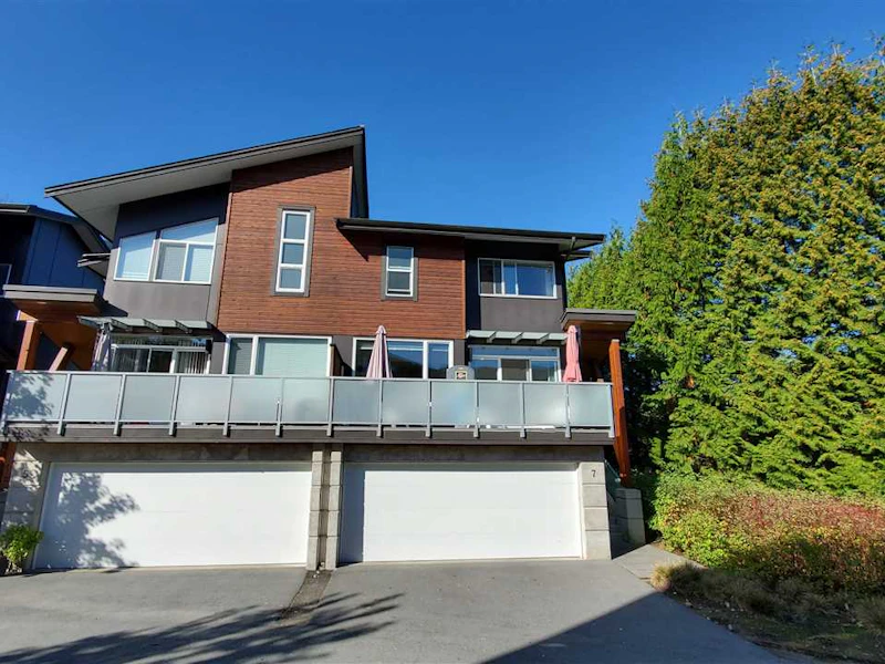7 - 41488 Brennan Road, Squamish BC V0N 0A4