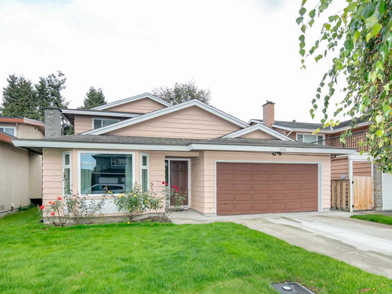 9900 Seacastle Drive, Richmond BC V7A 4R8