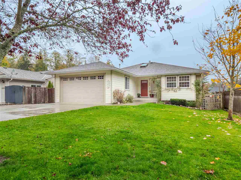 6076 S Gale Avenue, Sechelt BC