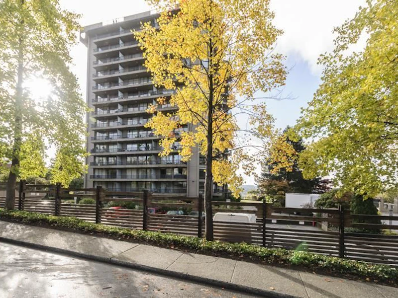 605 - 3760 Albert Street, Burnaby BC V5C 5Y8
