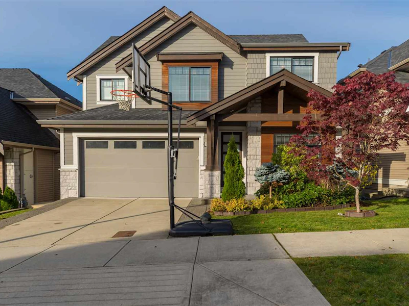 10071 247th Street, Maple Ridge BC V2W 0H1