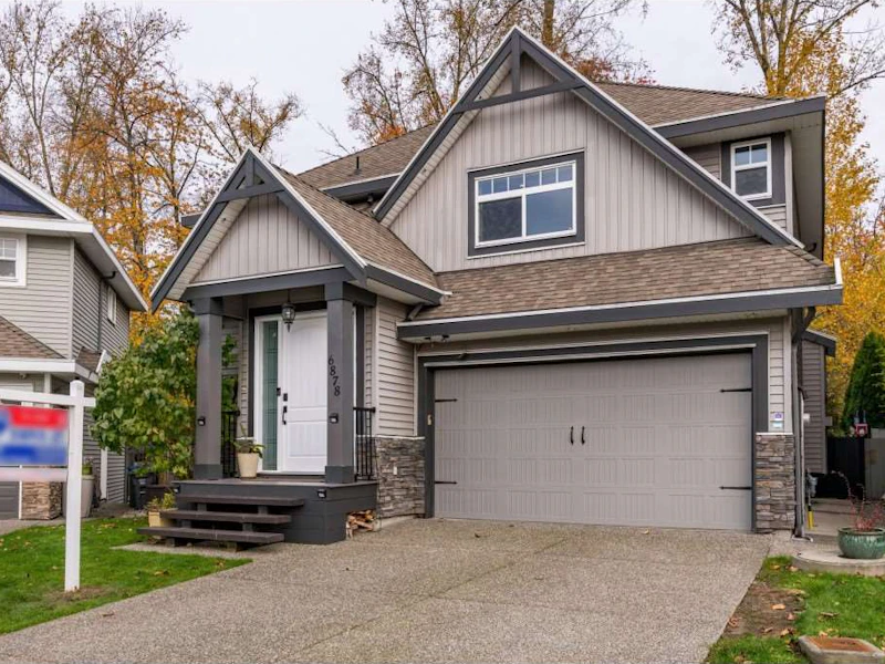 6878 184a Street, Surrey BC V3S 9H9