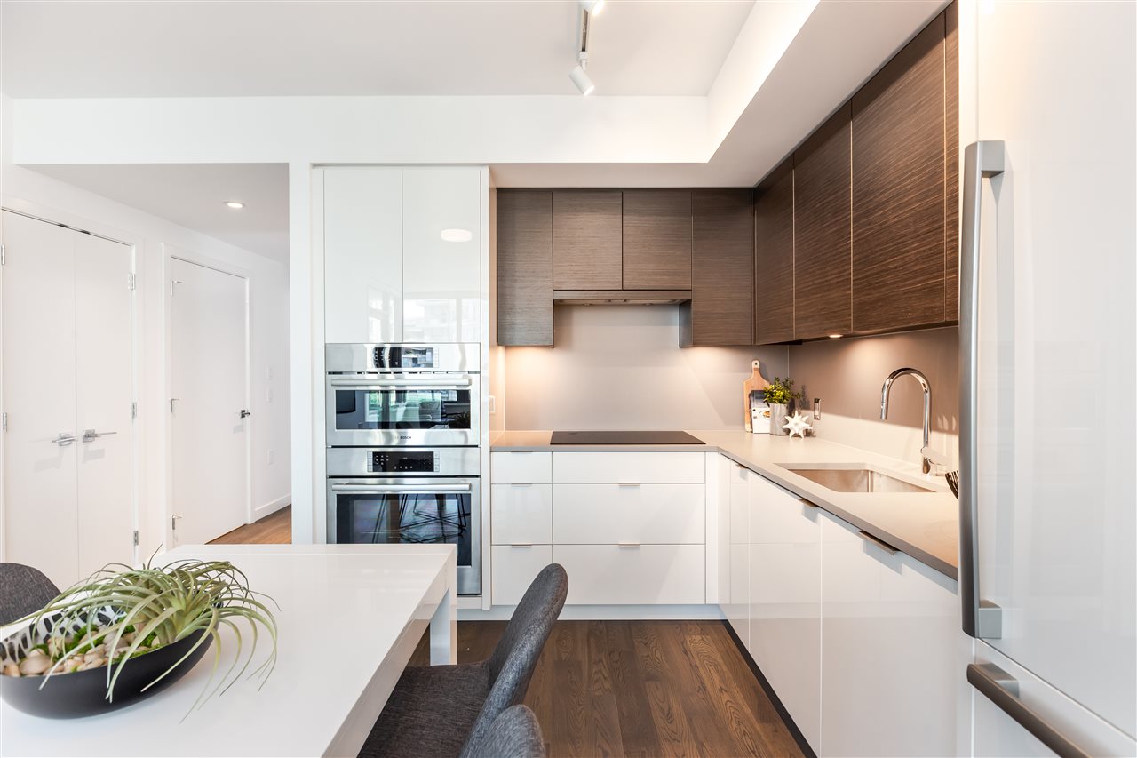 605-1688 Pullman Porter St  