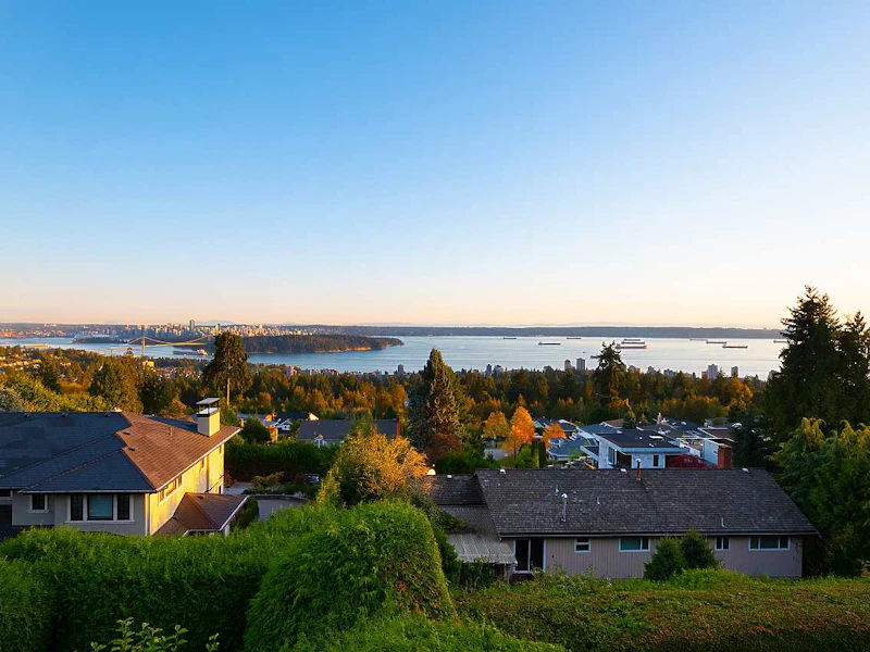 1348 Camwell Drive, West Vancouver BC V7S 2M5
