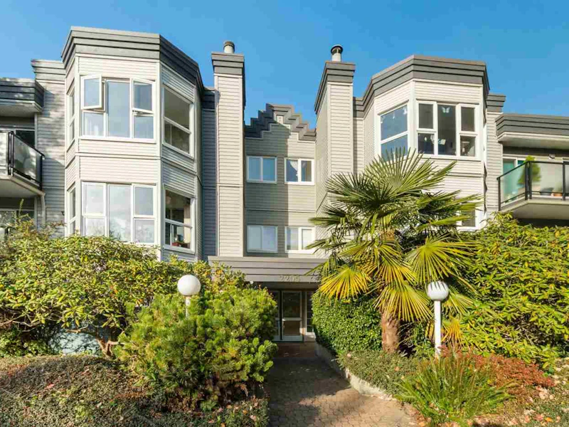 107 - 2255 Eton Street, Vancouver BC V5L 1C9