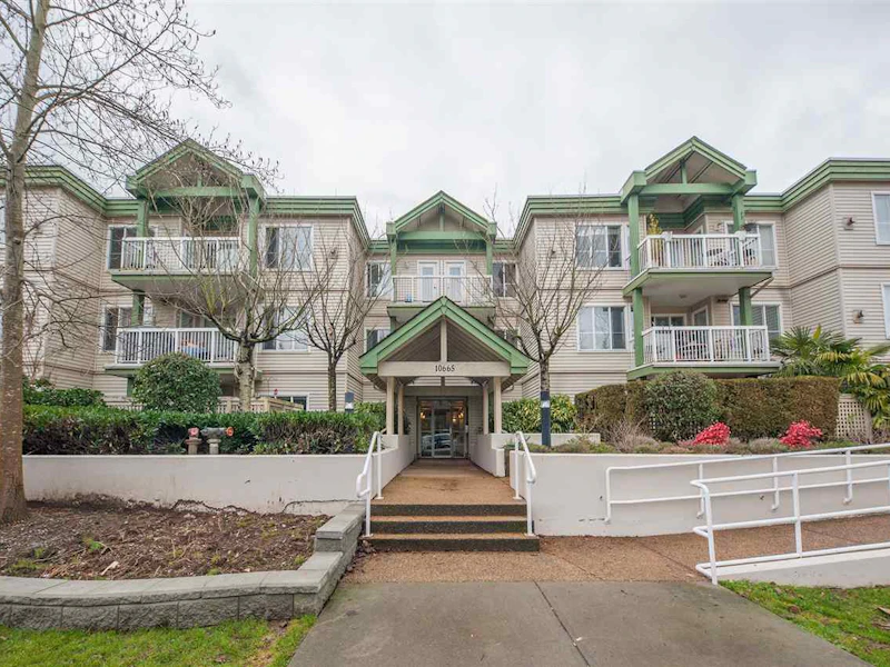 202 - 10665 139th Street, Surrey BC V3T 4L8