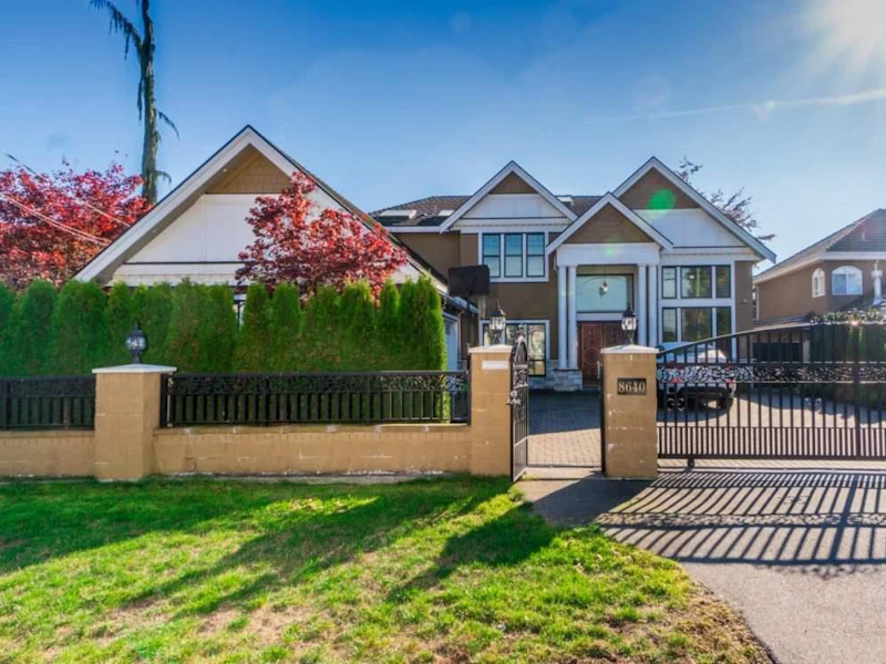8640 Mowbray Road, Richmond BC V7A 2B7