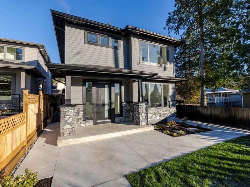 1194 Croft Road, North Vancouver BC