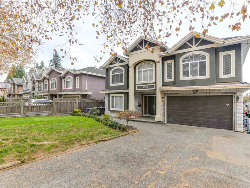 9058 Snowdon Place, Surrey BC V3V 6T5
