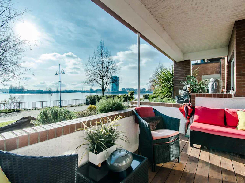 103 - 12 K De K Court, New Westminster BC V3M 6C5