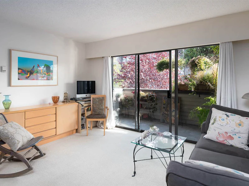 208 - 1424 Walnut Street, Vancouver BC V6J 3R3