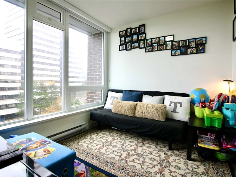 913 - 5665 Boundary Road, Vancouver BC V5R 2P9