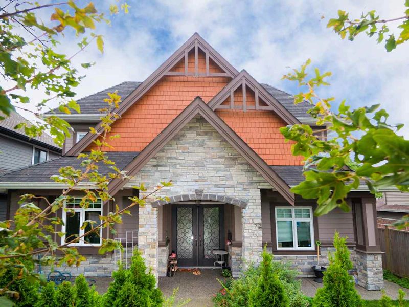6748 Blundell Road, Richmond BC V7C 1H9
