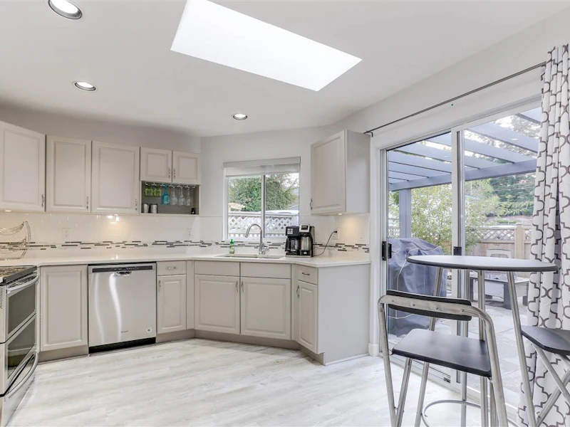 1482 View Crescent, Delta BC V4L 2N3