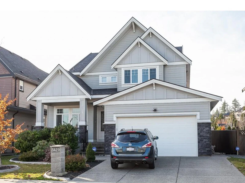 5419 189a Street, Surrey BC V3S 6R4