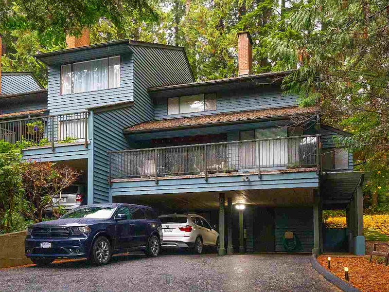 858 Frederick Road, North Vancouver BC V7K 2Y3